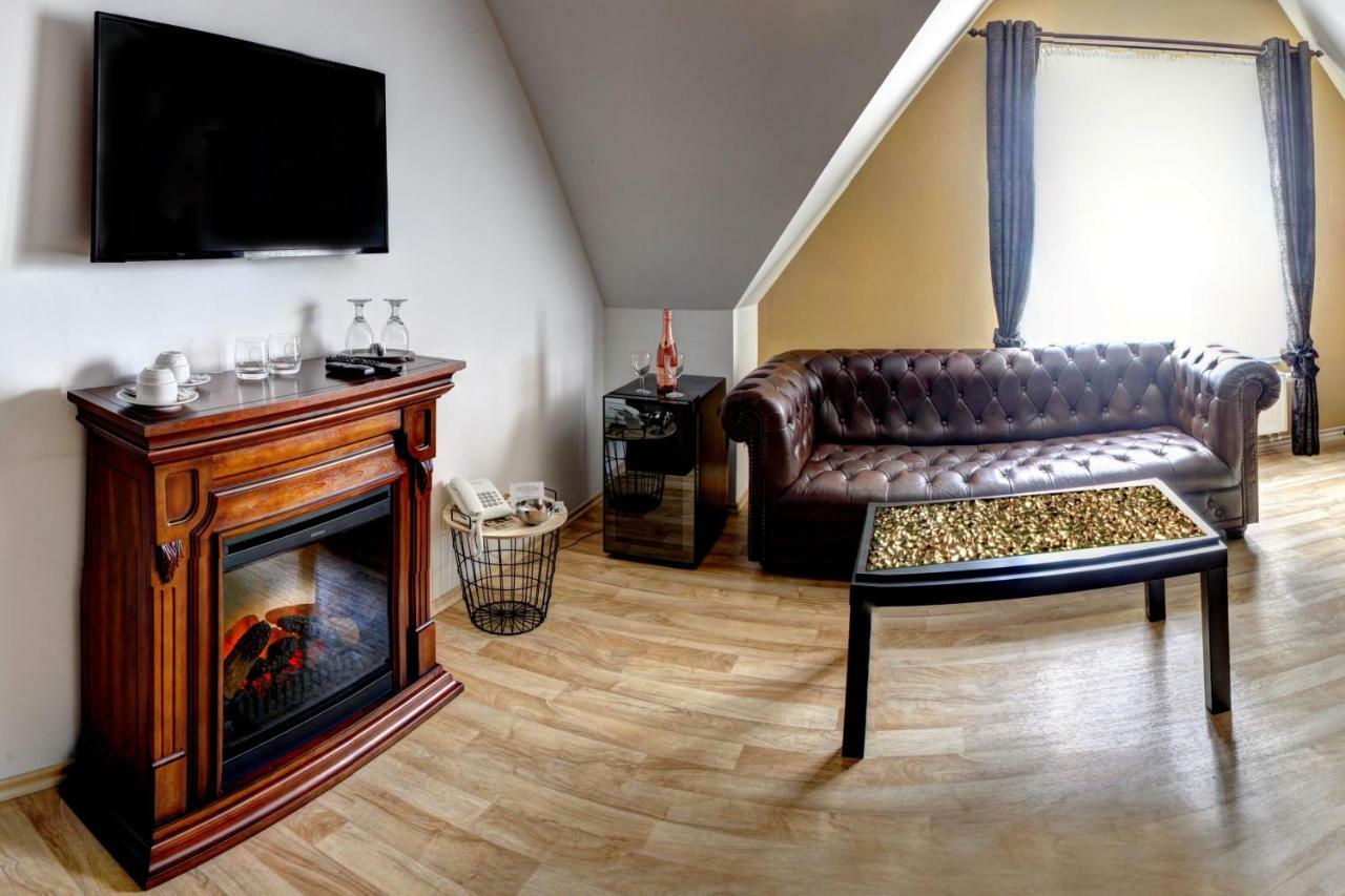 Penzion Tillerova Vila Lázně Bohdaneč 외부 사진