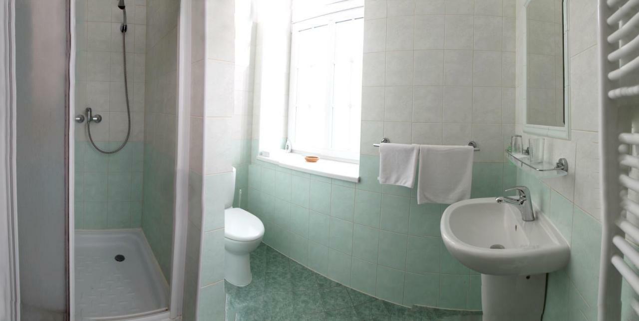 Penzion Tillerova Vila Lázně Bohdaneč 외부 사진