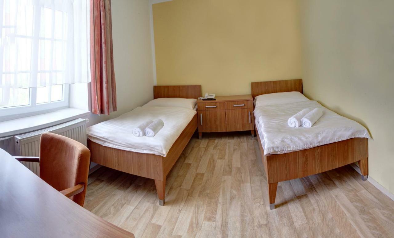 Penzion Tillerova Vila Lázně Bohdaneč 외부 사진