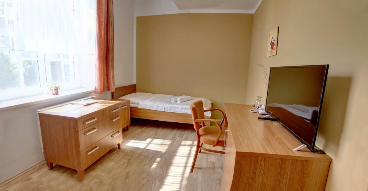 Penzion Tillerova Vila Lázně Bohdaneč 외부 사진