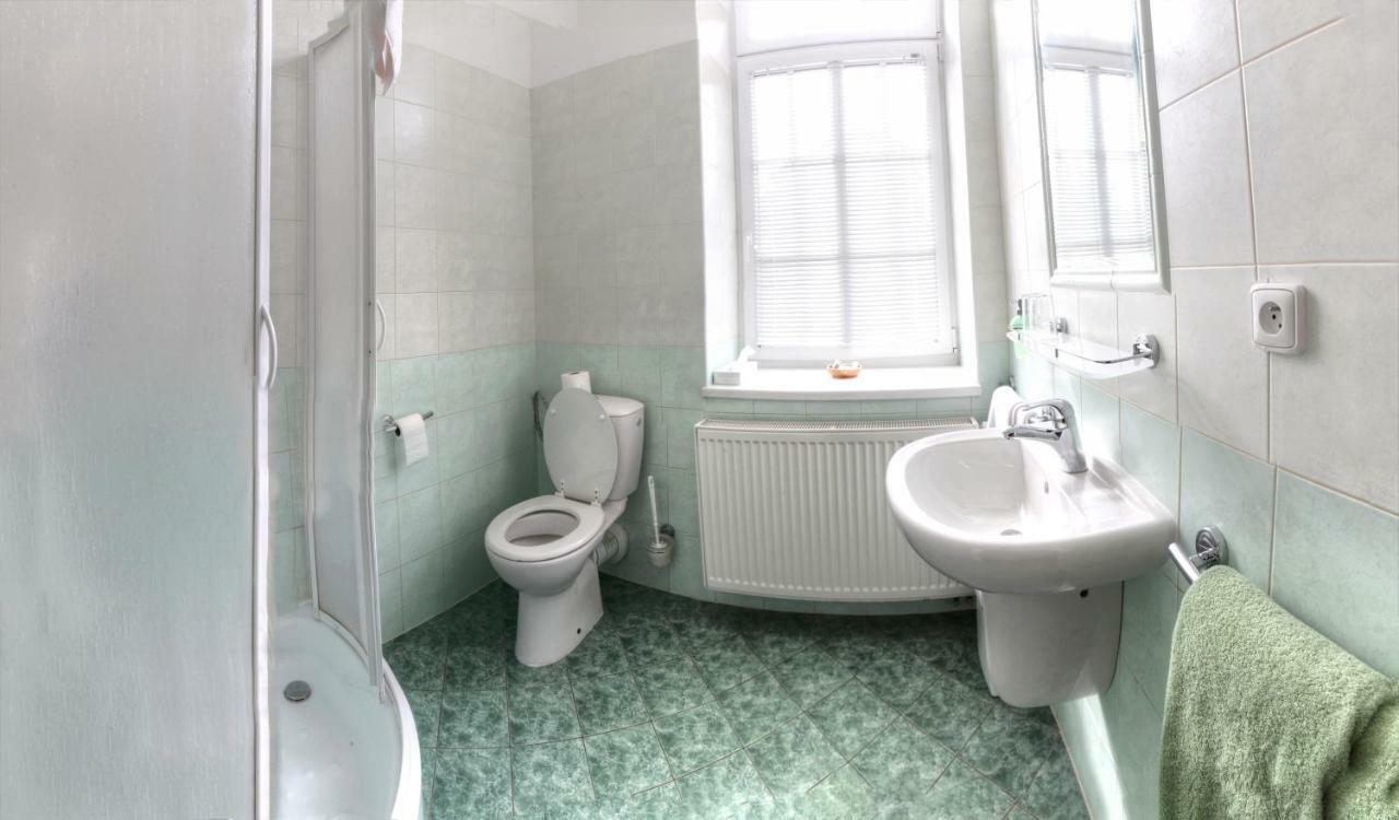 Penzion Tillerova Vila Lázně Bohdaneč 외부 사진
